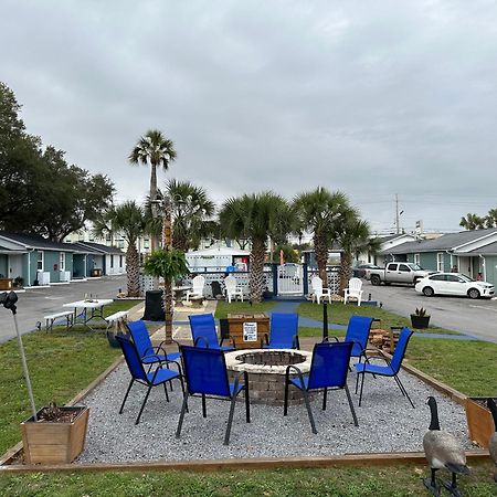 Gulf Coast Inn Gulf Breeze Eksteriør billede